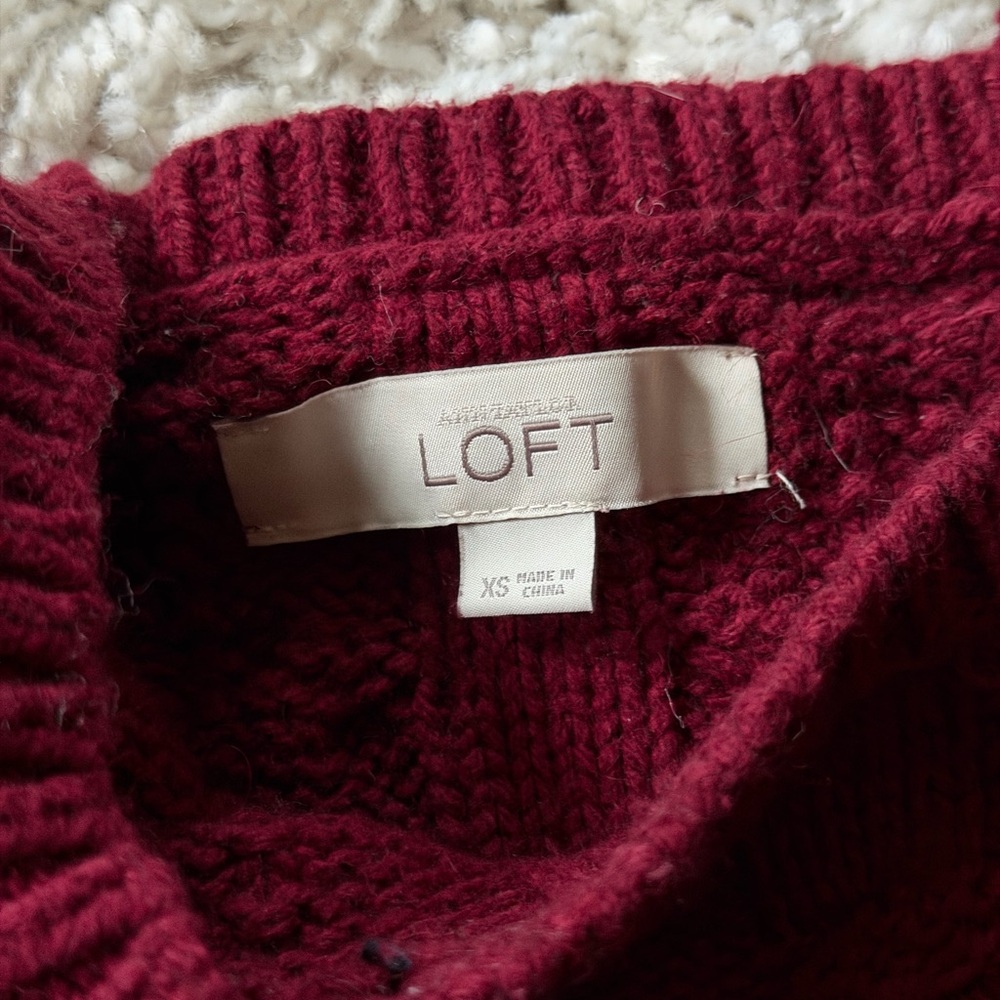 LOFT Deep Red Cable Knit Winter soft thick Sweater - Picture 5 of 5